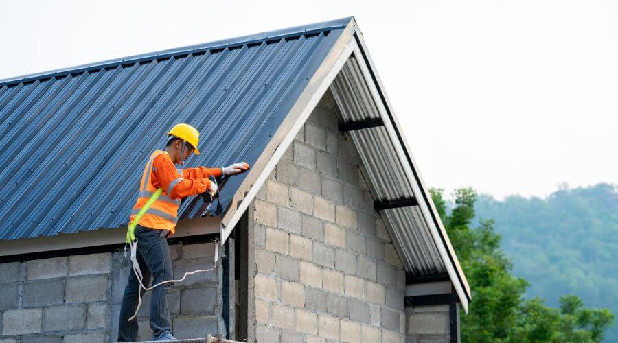 Expert Emergency Roof Repairs services in Haven, KS